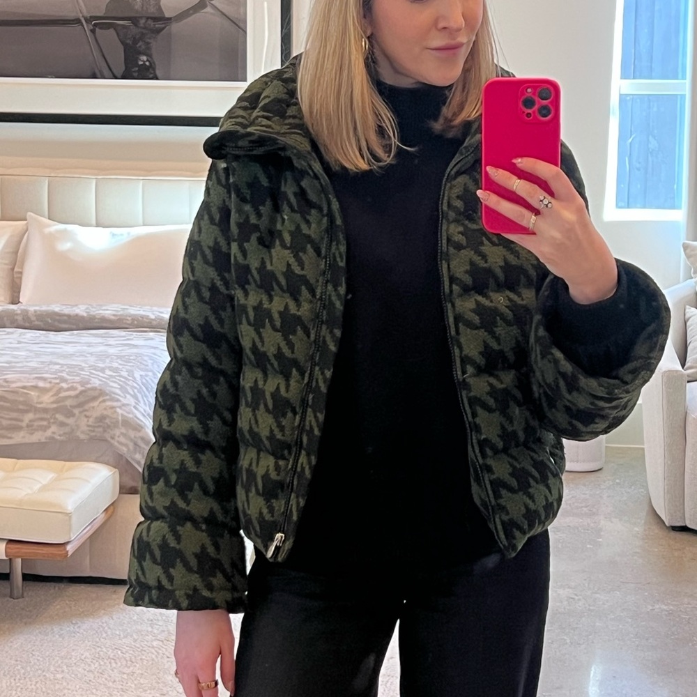 Perfect Moment Houndstooth Ski Jacket